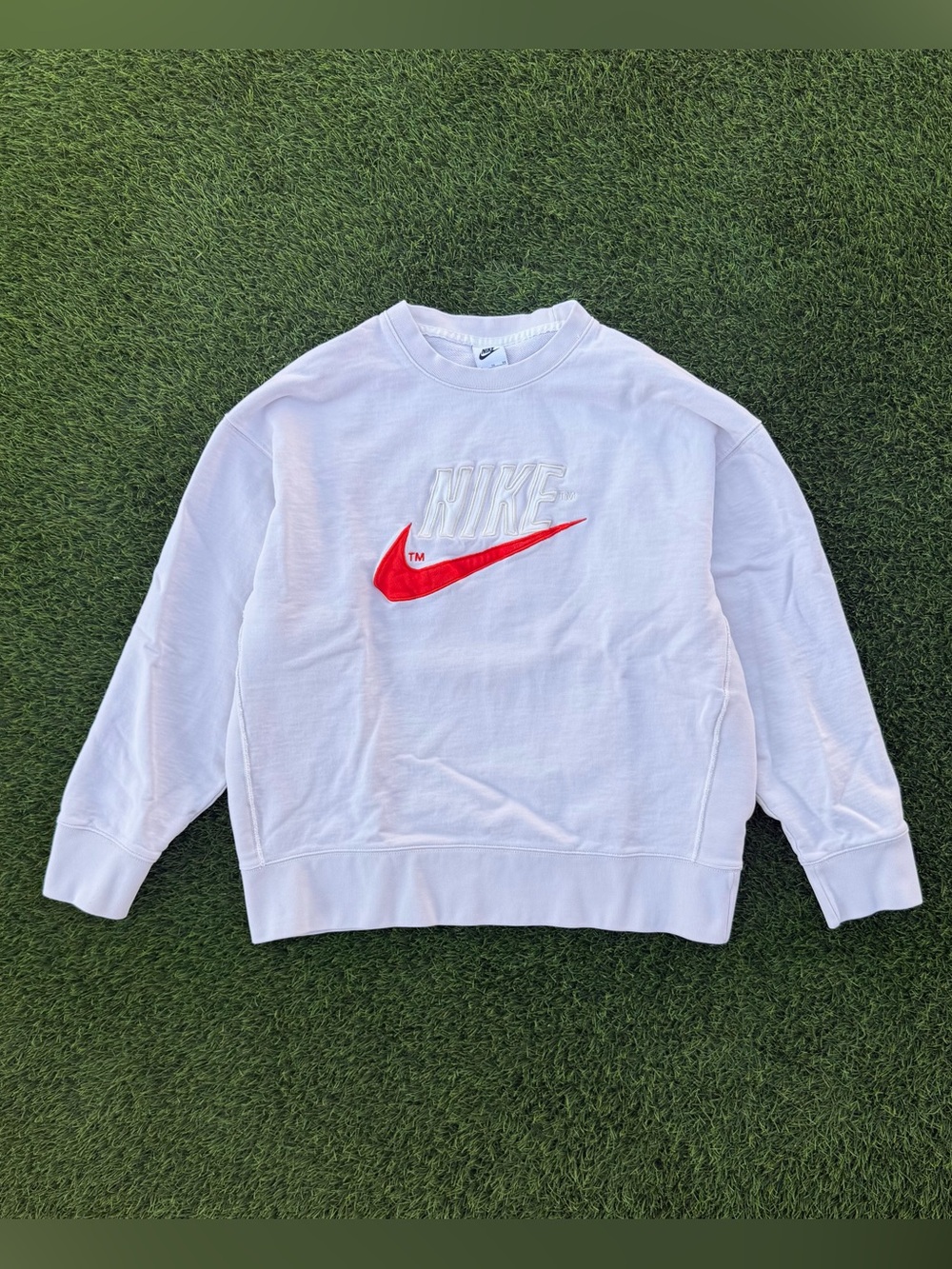 Nike Crewneck Sweatshirt Swoosh Logo White Crewneck Embroidered Heavyweight XL